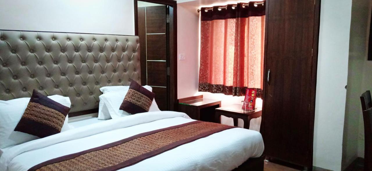 Hotel Kabeer New Delhi @ New Delhi Railway Station Экстерьер фото