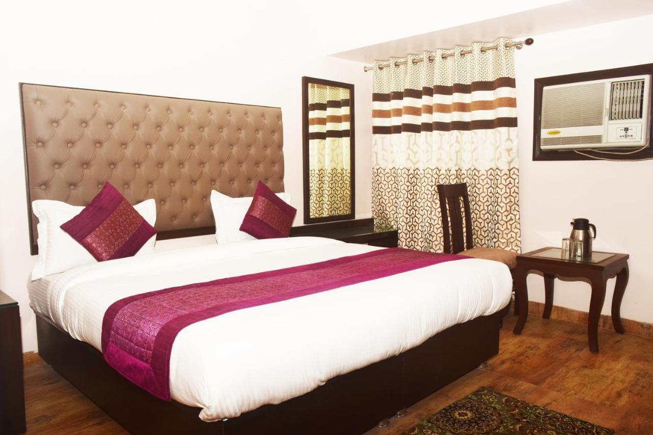 Hotel Kabeer New Delhi @ New Delhi Railway Station Экстерьер фото