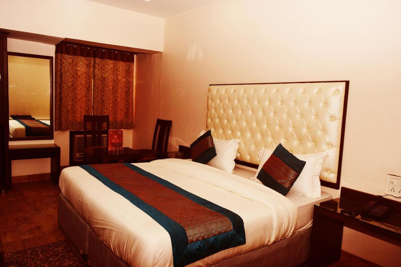 Hotel Kabeer New Delhi @ New Delhi Railway Station Экстерьер фото