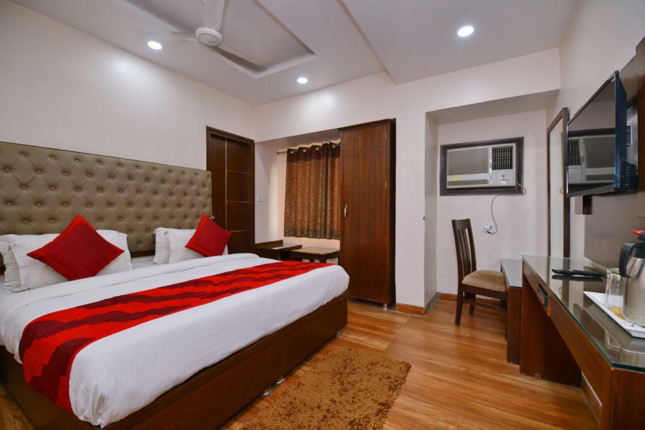 Hotel Kabeer New Delhi @ New Delhi Railway Station Экстерьер фото
