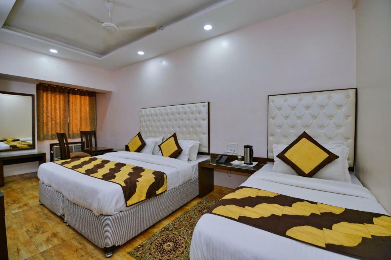 Hotel Kabeer New Delhi @ New Delhi Railway Station Экстерьер фото