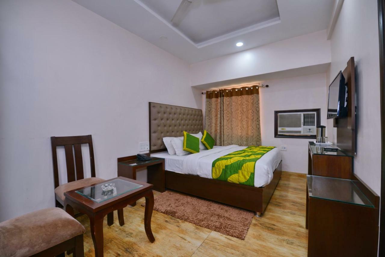 Hotel Kabeer New Delhi @ New Delhi Railway Station Экстерьер фото