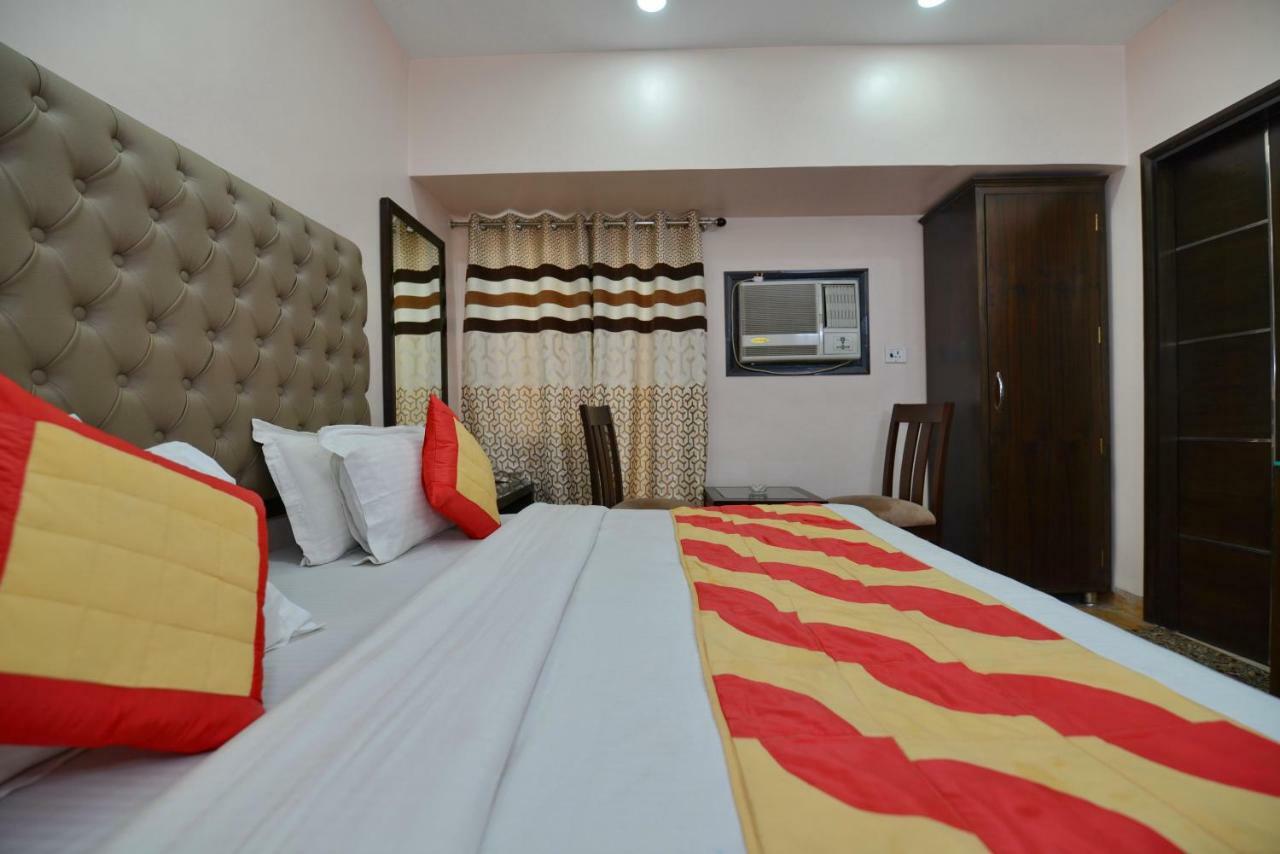 Hotel Kabeer New Delhi @ New Delhi Railway Station Экстерьер фото