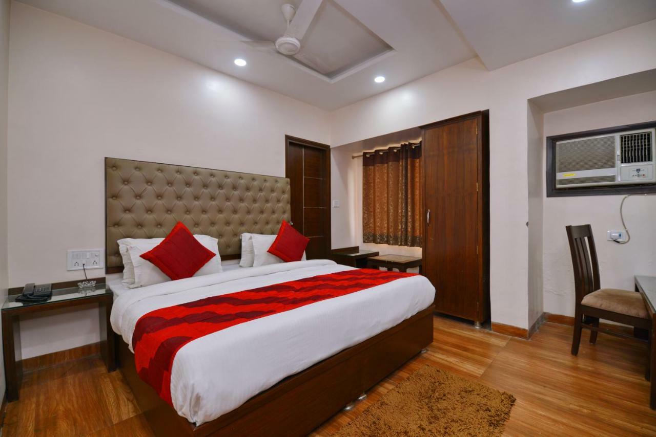Hotel Kabeer New Delhi @ New Delhi Railway Station Экстерьер фото